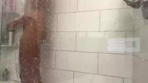 brownboyli online show from March 7, 10:13 am