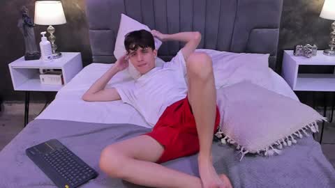 Bruce Hans online show from January 27, 11:43 am