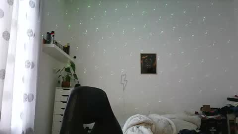 Bruce online show from October 26, 3:25 pm