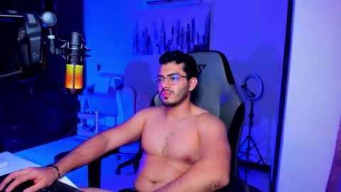 Bruno online show from April 11, 6:53 am