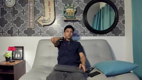 bruno_snow online show from February 25, 3:29 am