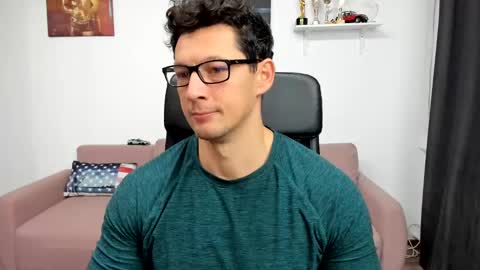 Brutus K online show from December 4, 7:50 am