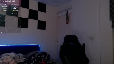 bryamado online show from October 13, 10:10 am