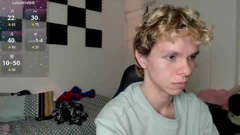 bryamado online show from December 17, 10:44 am