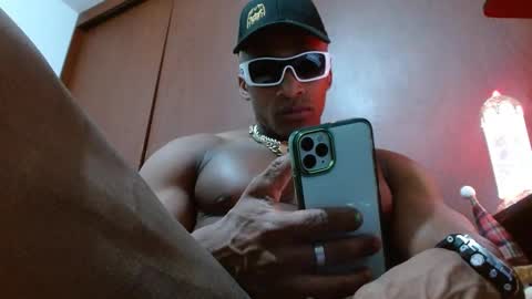 Enjoy the best muscle straws   online show from March 9, 3:55 am