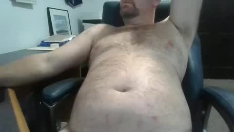 bryanbrwn2001 online show from December 9, 1:25 pm