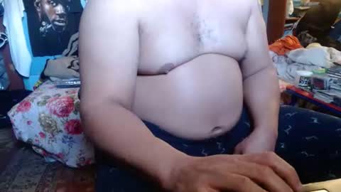 Snapshot of bubbasmalls chatting on December 30, 7:21 pm Bubba Smalls online show from December 30, 7:21 pm