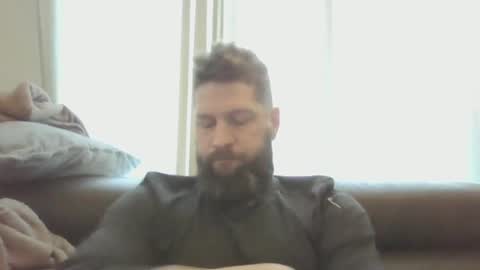 bubblebee1982 online show from January 18, 9:02 am