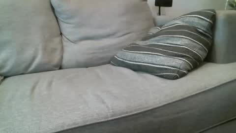 Snapshot of buck_camstar chatting on December 17, 4:22 pm Buck online show from December 17, 4:22 pm
