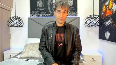 Snapshot of buddy_whitte chatting on October 22, 12:20 pm Buddy Whitte online show from October 22, 12:20 pm