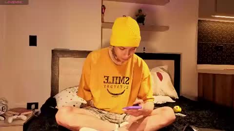 Tonny online show from June 29, 9:59 pm