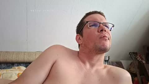 bumbuss online show from June 13, 9:07 am