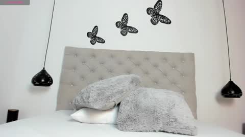 bunny online show from December 6, 1:00 pm