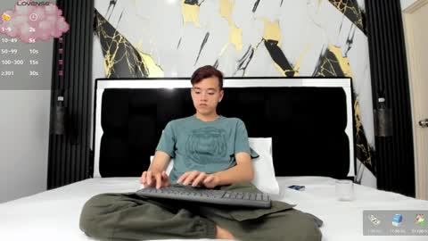 bunny online show from October 18, 4:12 pm