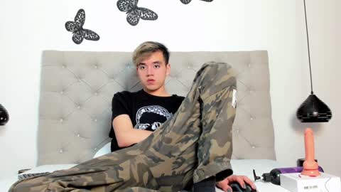 bunny online show from December 27, 1:18 pm