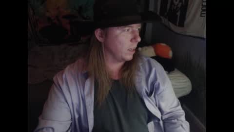 burningflute online show from September 19, 5:52 am