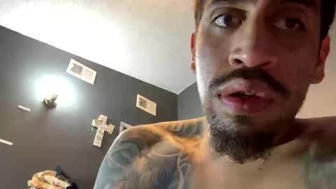 bustnfatloads2 online show from November 10, 5:23 am