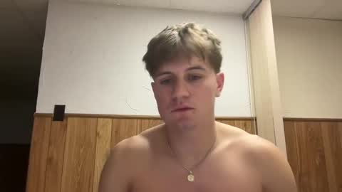 Snapshot of buzz5127 chatting on October 14, 3:46 am buzz5127 online show from October 14, 3:46 am