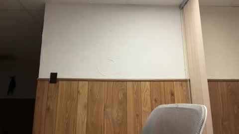 Snapshot of buzz5127 chatting on October 28, 5:21 am buzz5127 online show from October 28, 5:21 am