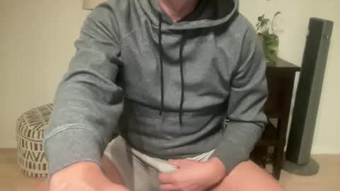 caexposer online show from December 14, 5:09 pm