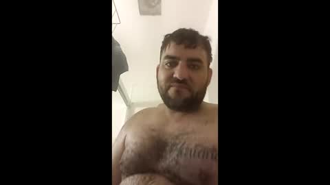 caliboy01990872 online show from April 3, 6:43 am