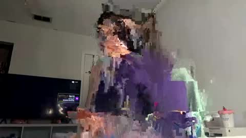 Snapshot of callme38315 chatting on October 5, 1:31 am callme38315 online show from October 5, 1:31 am