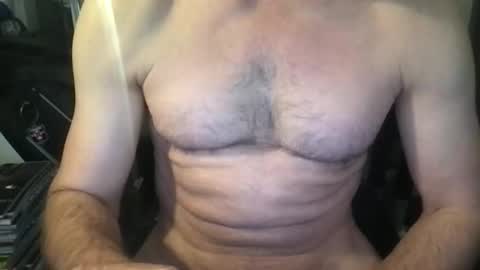 Snapshot of callum5555 chatting on February 7, 8:55 am callum5555 online show from February 7, 8:55 am