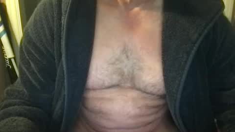 Snapshot of callum5555 chatting on October 3, 8:41 am callum5555 online show from October 3, 8:41 am