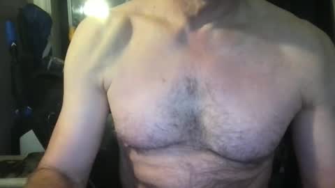 Snapshot of callum5555 chatting on December 29, 9:17 am callum5555 online show from December 29, 9:17 am