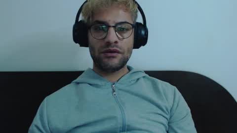 Calvinjohnlad online show from February 19, 9:36 pm