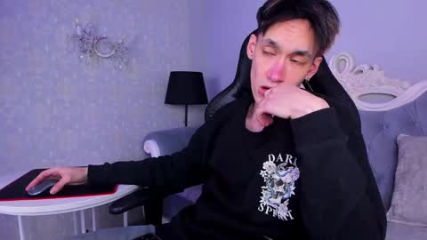 Calvin Owens online show from February 4, 8:13 am