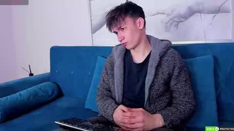 Calvin Owens online show from March 4, 3:22 am