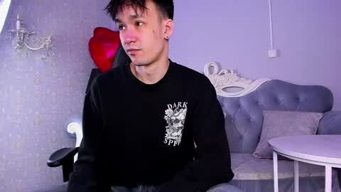 Calvin Owens online show from February 9, 3:32 am