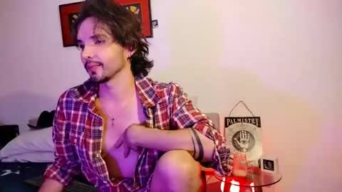 camilo online show from October 31, 2:02 am