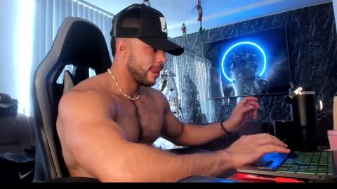 Snapshot of camilowatson chatting on January 7, 6:24 pm Camilo Watson online show from January 7, 6:24 pm