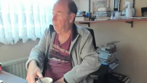 Cammee online show from February 22, 9:34 am