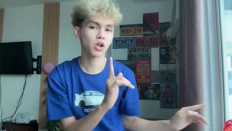 Ethan online show from March 8, 5:44 am