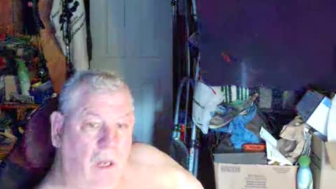 canoelicker69 online show from September 20, 12:38 pm