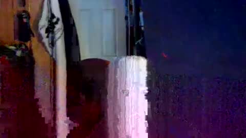 canoelicker69 online show from October 13, 6:25 pm