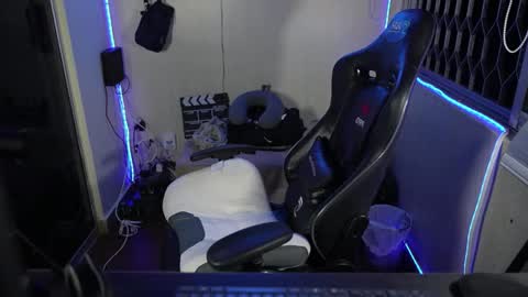 David Capizzi online show from March 13, 6:54 am