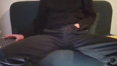 capri34 online show from March 29, 8:20 pm