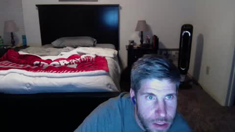 Snapshot of captmorgan30263 chatting on March 1, 2:15 am captmorgan30263 online show from March 1, 2:15 am