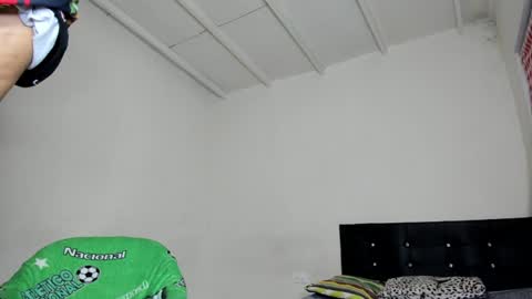 Carlos and Cristian  online show from December 14, 5:29 am