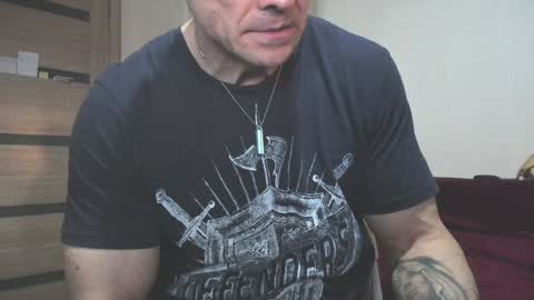 Laz online show from December 17, 2:11 pm