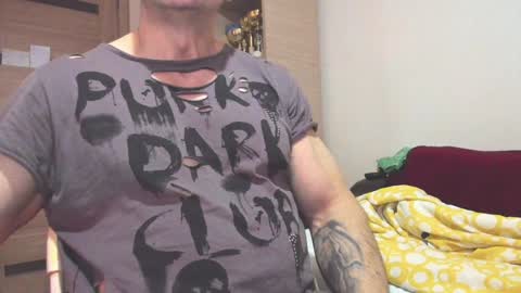 Laz online show from January 12, 2:19 pm