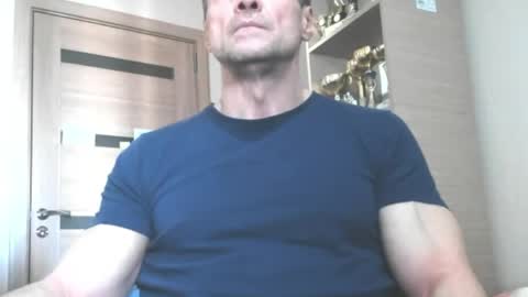 Laz online show from May 24, 11:38 am