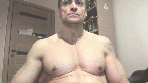 Laz online show from September 30, 11:52 pm