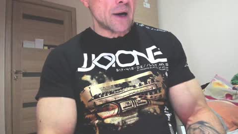 Laz online show from January 21, 8:43 pm