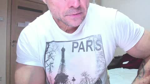 Laz online show from January 18, 7:48 pm