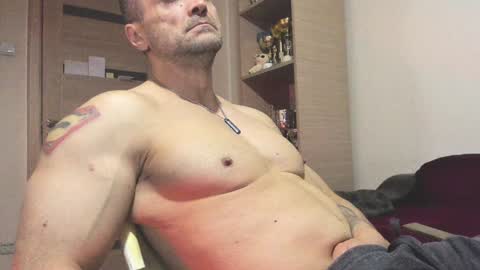 Laz online show from December 22, 2:28 am